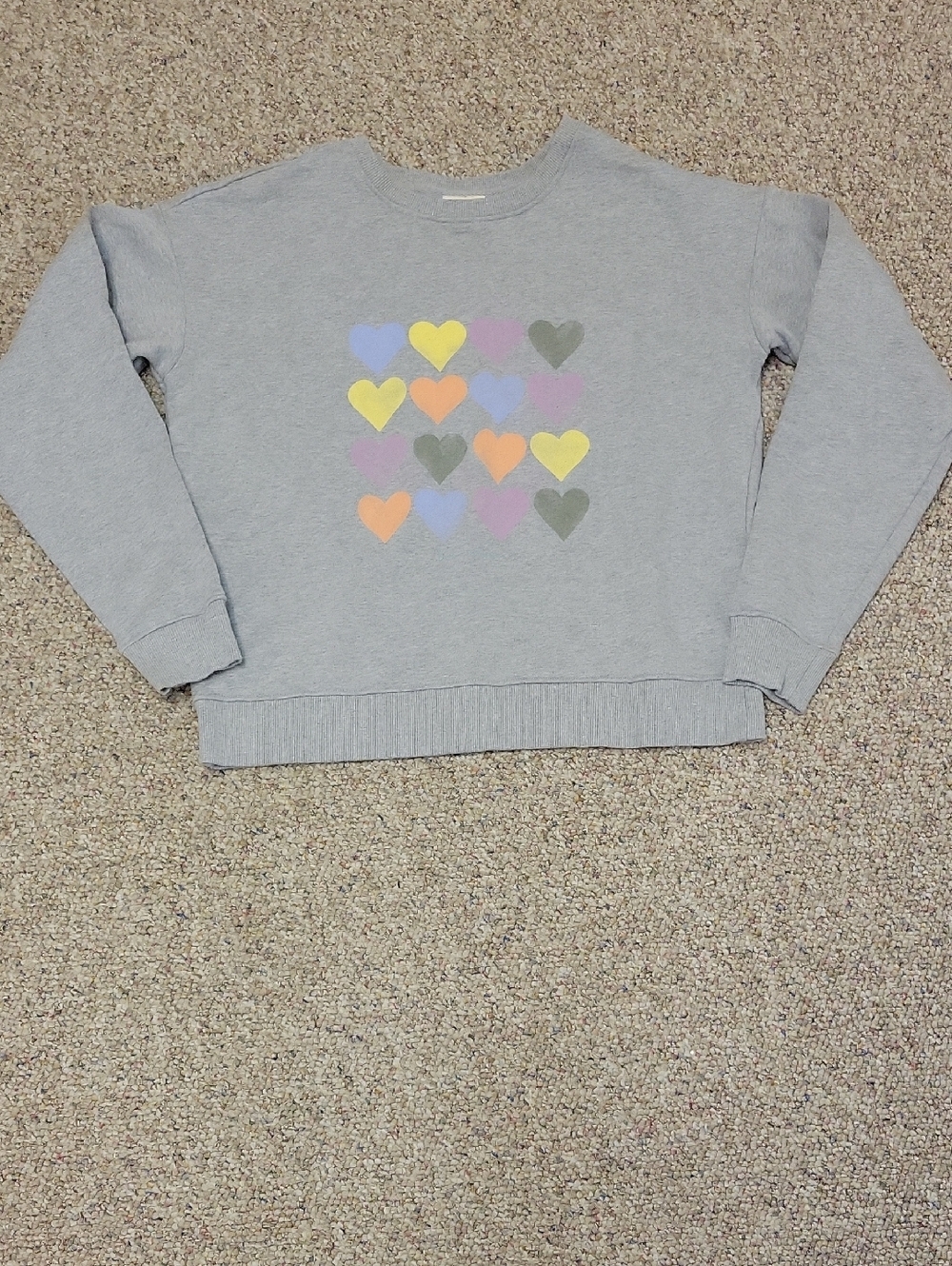 Pact Light Gray Women's Heart-Print Pullover Sweater Small Love Is Love Gorpcore